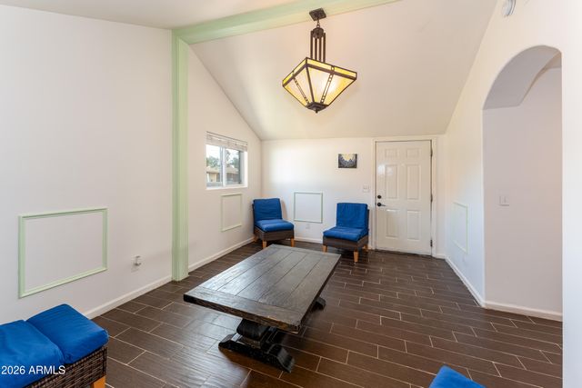 9616 N 11TH Avenue, Phoenix, AZ 85021