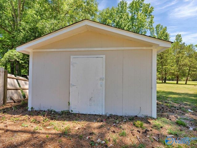 4516 Margarete Drive SW, Decatur, AL 35603