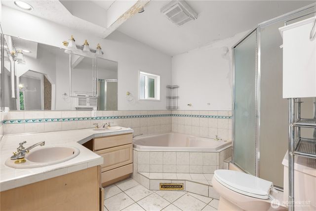2317 179th Avenue E, Lake Tapps, WA 98391