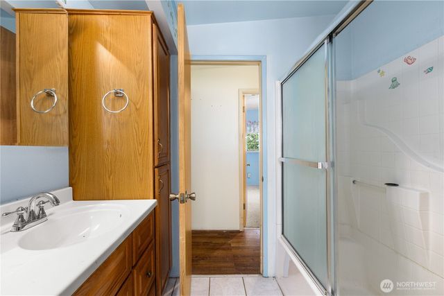 2317 179th Avenue E, Lake Tapps, WA 98391