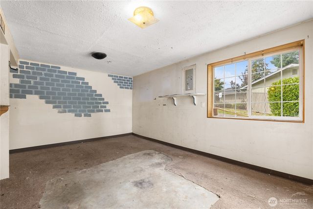 2317 179th Avenue E, Lake Tapps, WA 98391