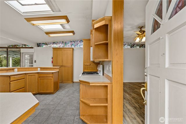 2317 179th Avenue E, Lake Tapps, WA 98391