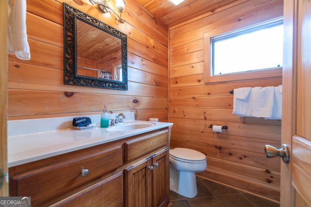 74 Fussen Strasse, Helen, GA 30545
