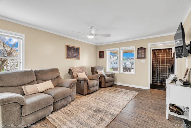 1424 14th Street, Port Huron, MI 48060