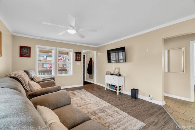 1424 14th Street, Port Huron, MI 48060