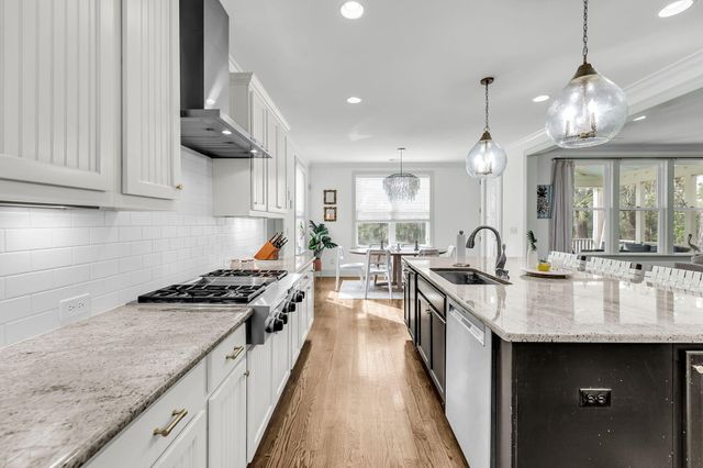 3001 Sturbridge Road, Mount Pleasant, SC 29466