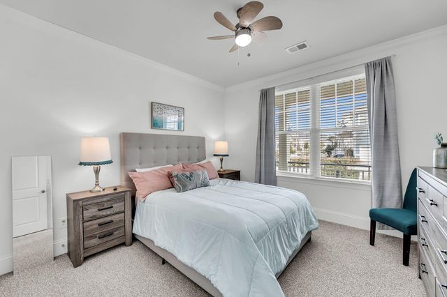 3001 Sturbridge Road, Mount Pleasant, SC 29466