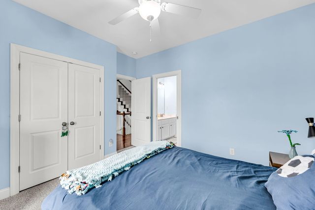 3001 Sturbridge Road, Mount Pleasant, SC 29466