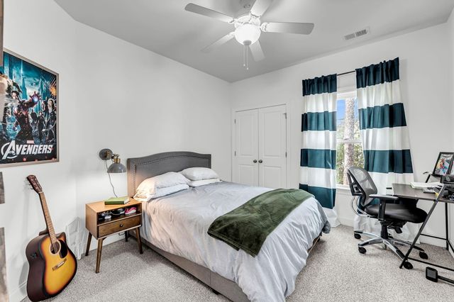 3001 Sturbridge Road, Mount Pleasant, SC 29466