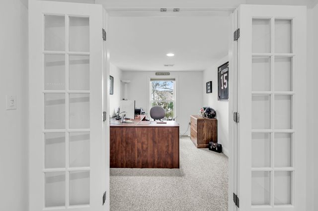 3001 Sturbridge Road, Mount Pleasant, SC 29466