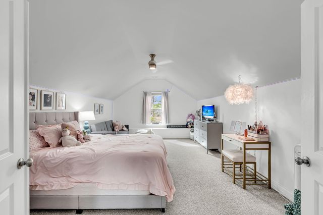 3001 Sturbridge Road, Mount Pleasant, SC 29466