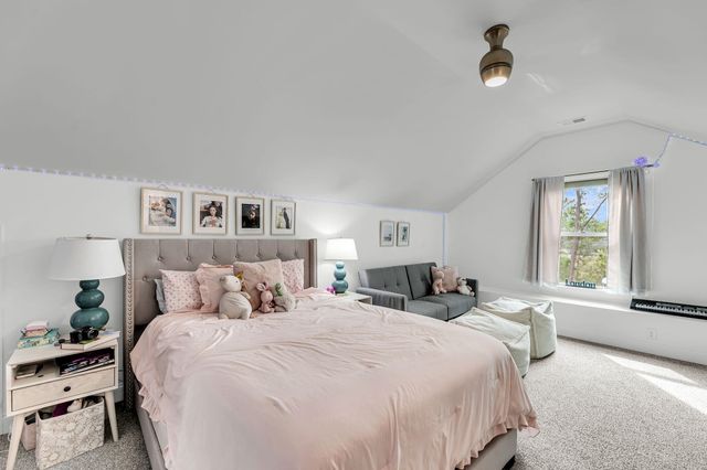 3001 Sturbridge Road, Mount Pleasant, SC 29466