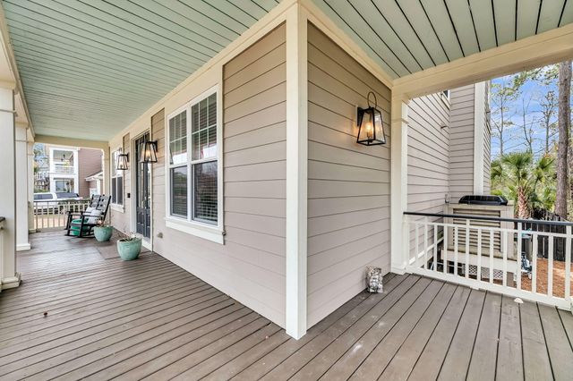 3001 Sturbridge Road, Mount Pleasant, SC 29466