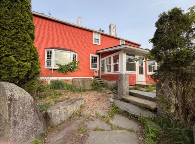217 Portsmouth Avenue, Stratham, NH 03885