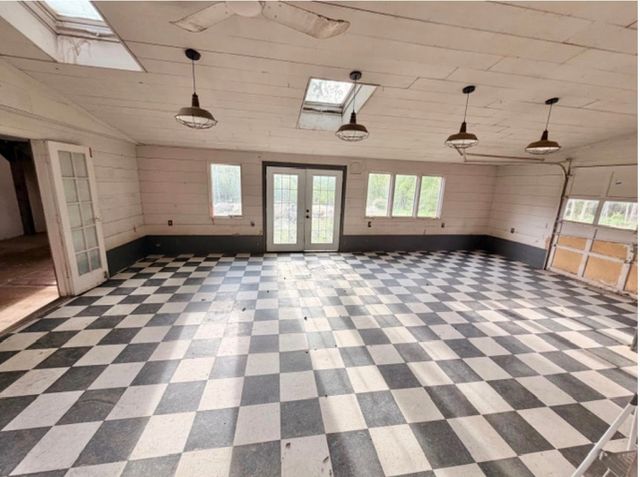 217 Portsmouth Avenue, Stratham, NH 03885