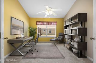 594 LADY LAKE Road W, Jacksonville, FL 32218