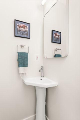 6556 Upton Ln, Nashville, TN 37209