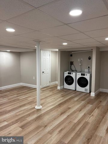 601 WILLOWBROOK RD, Havertown, PA 19083