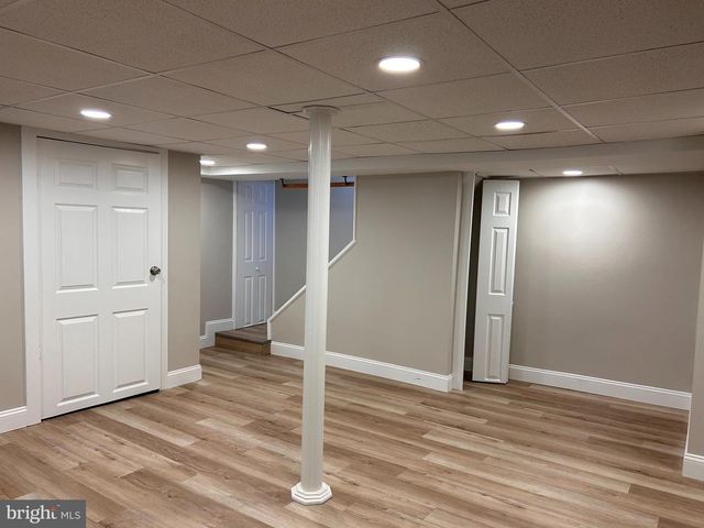 601 WILLOWBROOK RD, Havertown, PA 19083