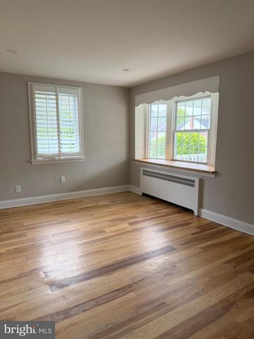 601 WILLOWBROOK RD, Havertown, PA 19083