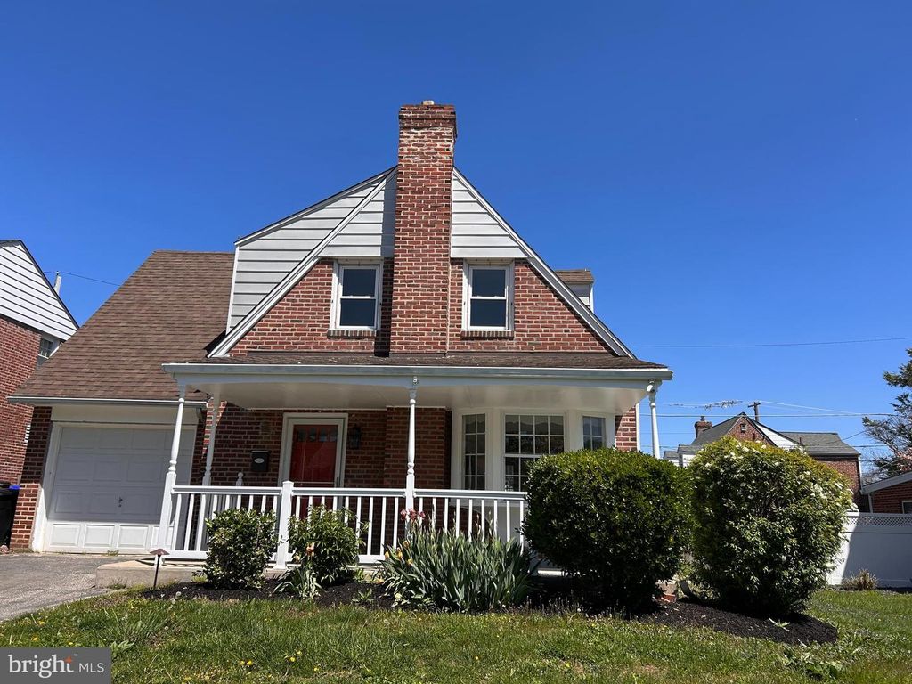 601 WILLOWBROOK RD, Havertown, PA 19083