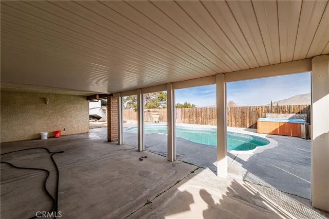 7659 Arcadia Avenue, Hesperia, CA 92345