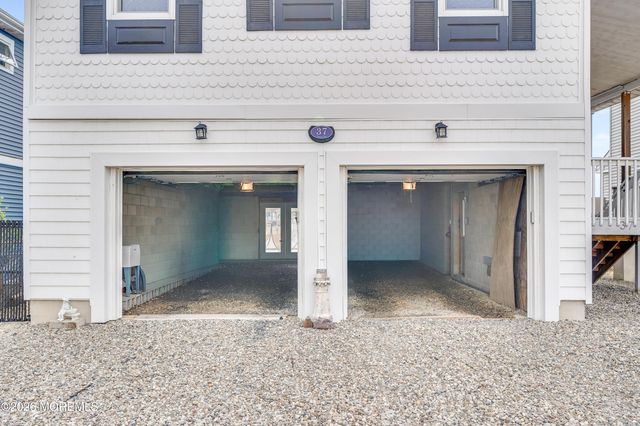 37 Seville Drive, Brick, NJ 08723