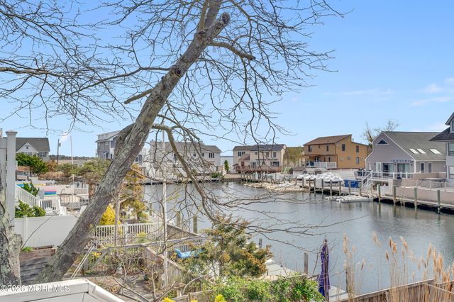 37 Seville Drive, Brick, NJ 08723