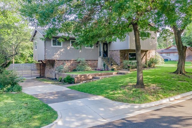 509 Westcliff Drive, Euless, TX 76040