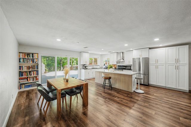 509 Westcliff Drive, Euless, TX 76040