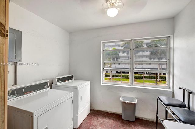 3660 NE 166th Street 205, North Miami Beach, FL 33160
