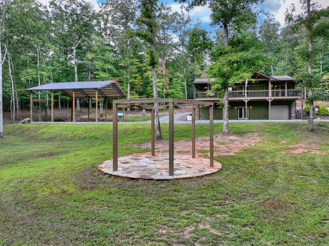 185 Pine Lane, Mineral Bluff, GA 30559