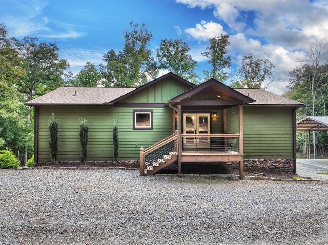 185 Pine Lane, Mineral Bluff, GA 30559