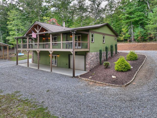 185 Pine Lane, Mineral Bluff, GA 30559