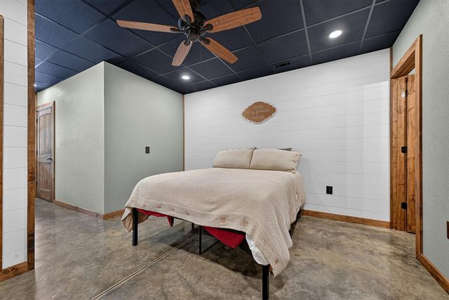 185 Pine Lane, Mineral Bluff, GA 30559