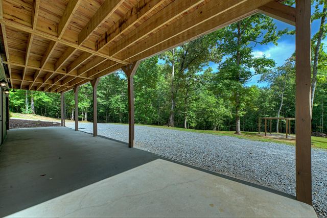 185 Pine Lane, Mineral Bluff, GA 30559
