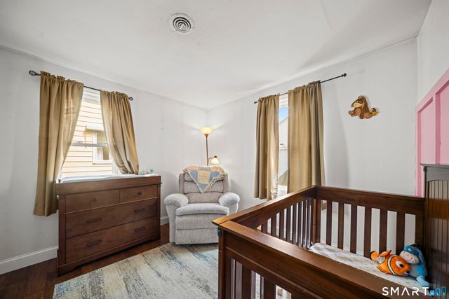 75 Garland Street, Springfield, MA 01118