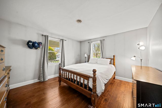 75 Garland Street, Springfield, MA 01118