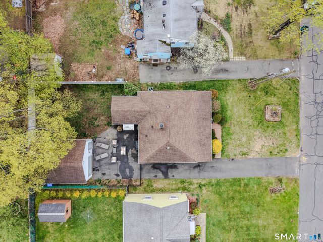 75 Garland Street, Springfield, MA 01118