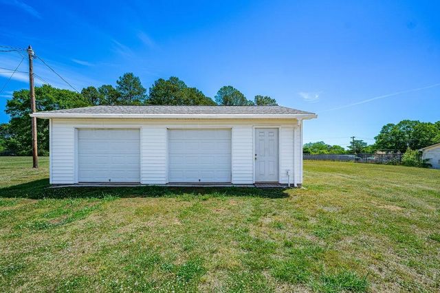 230 Blalock Road, Boiling Springs, SC 29316