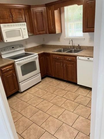 220 Southern Drive, Ringgold, GA 30736