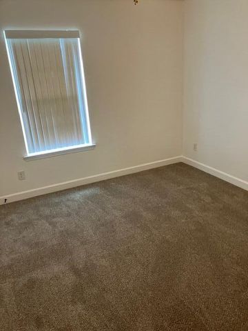 220 Southern Drive, Ringgold, GA 30736