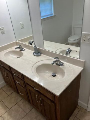 220 Southern Drive, Ringgold, GA 30736