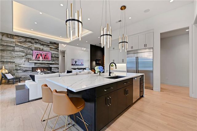 21100 W 105th Street, Olathe, KS 66061