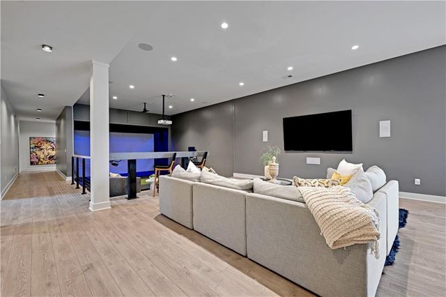 21100 W 105th Street, Olathe, KS 66061