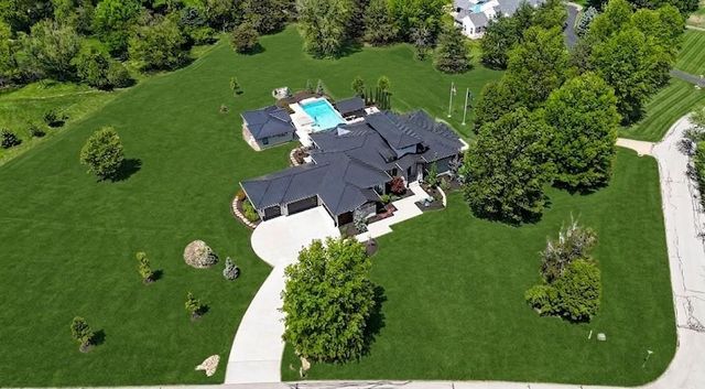 21100 W 105th Street, Olathe, KS 66061