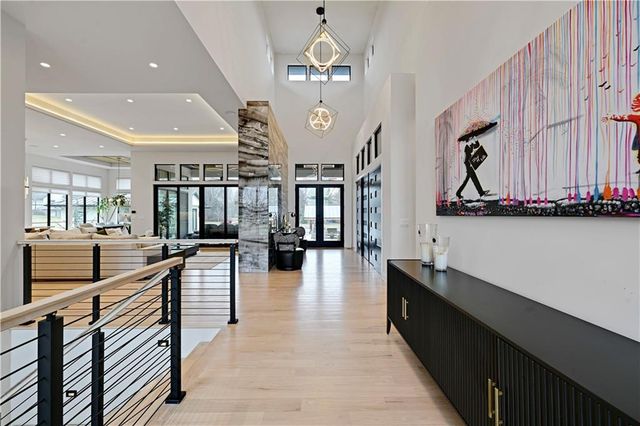 21100 W 105th Street, Olathe, KS 66061