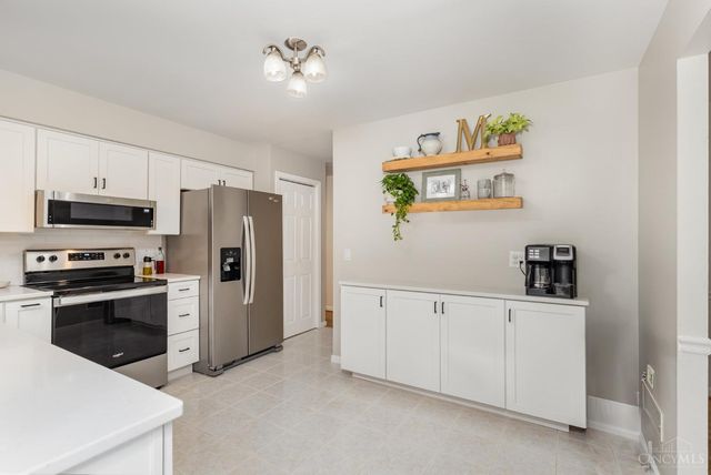 2768 Westbourne Drive, Green Twp, OH 45248