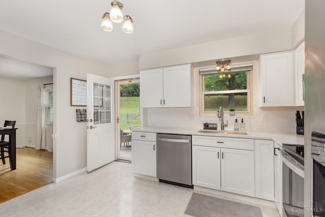 2768 Westbourne Drive, Green Twp, OH 45248