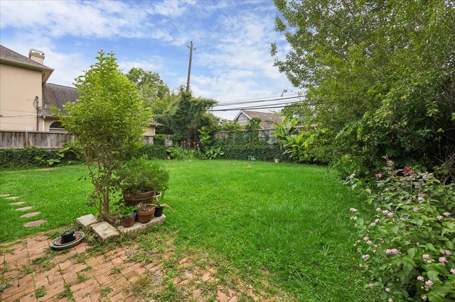 3318 Mid Lane, Houston, TX 77027